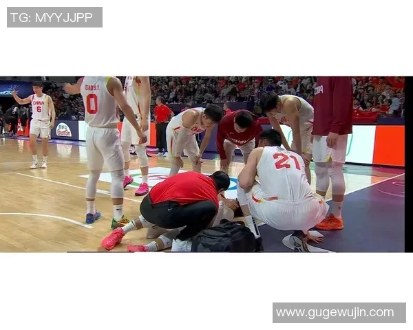 新西兰与中国男篮赛场冲突引发热议球员打架事件背后的深层原因分析